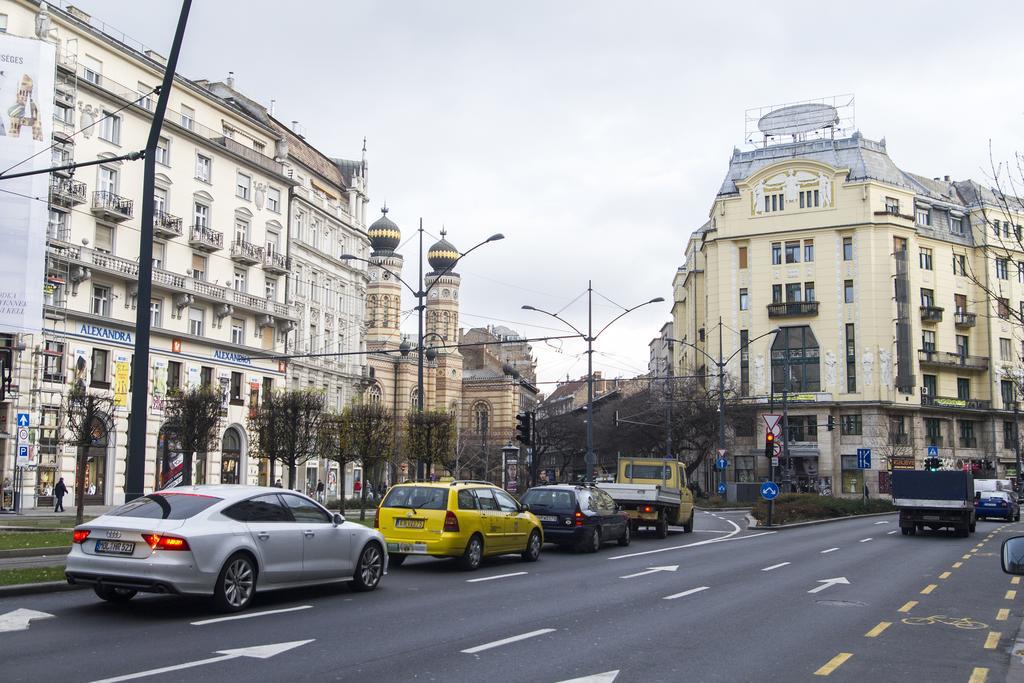 Chic And Very Central Budapest Exterior foto